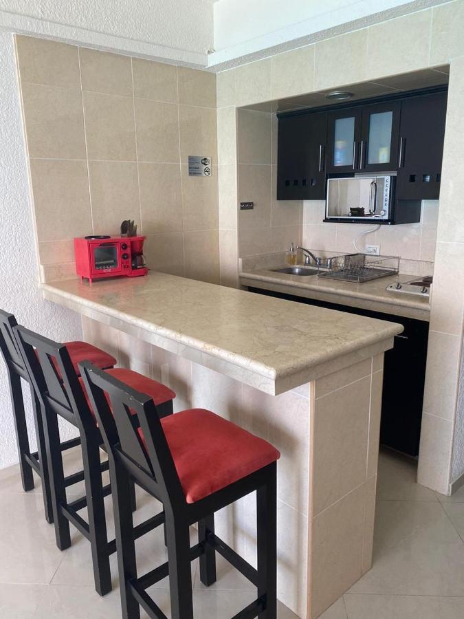 Studio Oceanfront Prime Location 坎昆 外观 照片