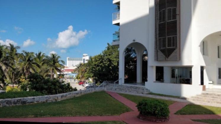 Studio Oceanfront Prime Location 坎昆 外观 照片